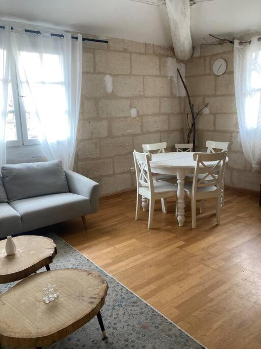 Apartmán La Cigale Beaucaire  Exteriér fotografie